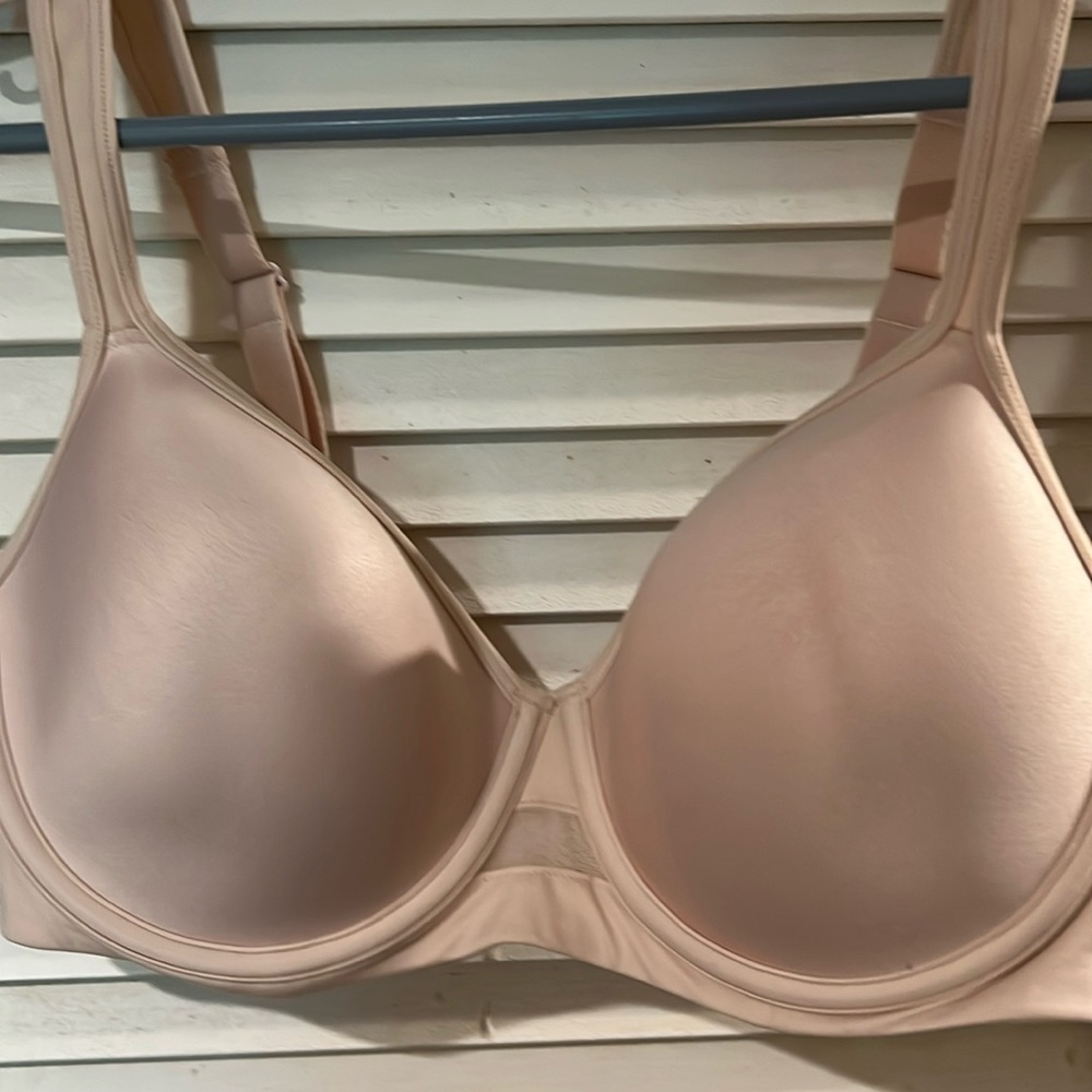 Bali Ultra Light Minimizer Underwire Bra 36C